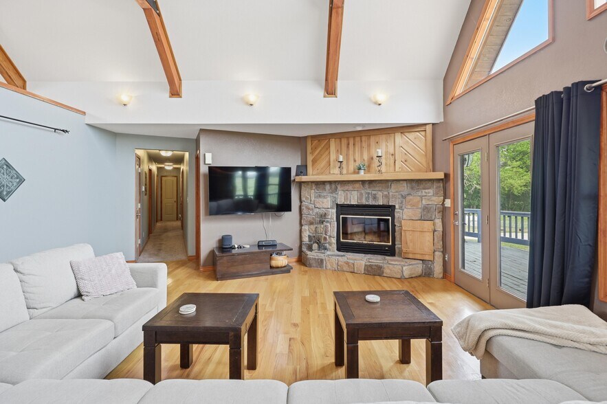 More Photos Of 25695 Mulberry Rd, Webb City Winery Vineyard For Sale