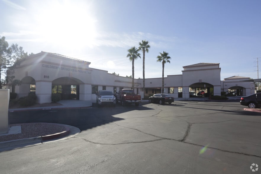 Primary Photo Of 810-850 S Durango Dr, Las Vegas Serviced Offices For Lease