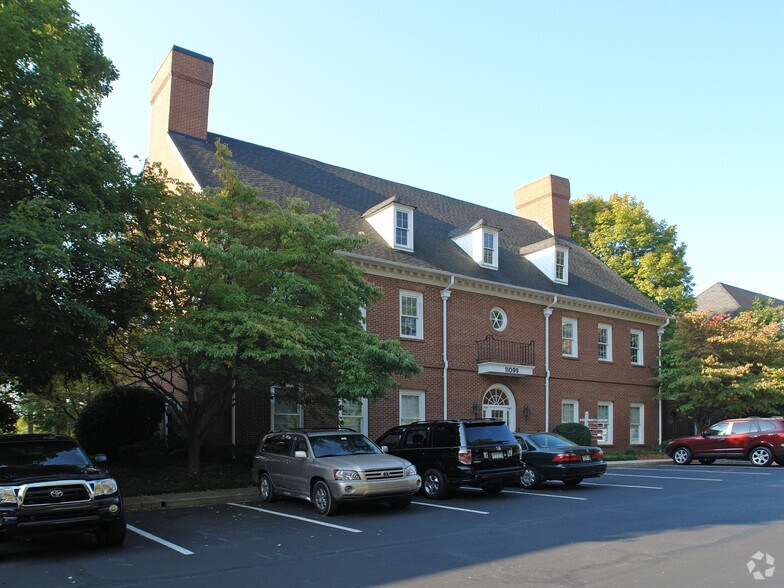 More Photos Of 11099 Houze Rd, Roswell Unknown For Lease