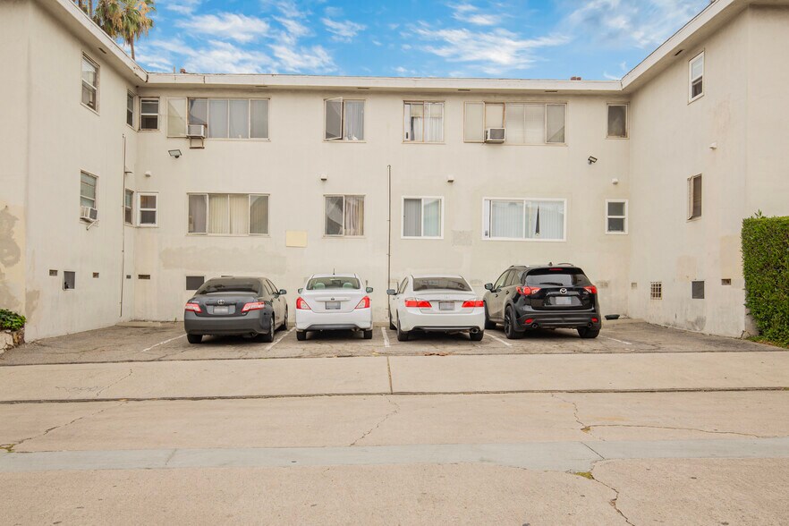More Photos Of 136 S Westlake Ave, Los Angeles Apartments For Sale