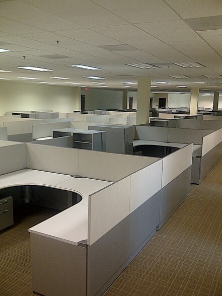 More Photos Of 8650 Freeport Pky, Irving Office For Lease