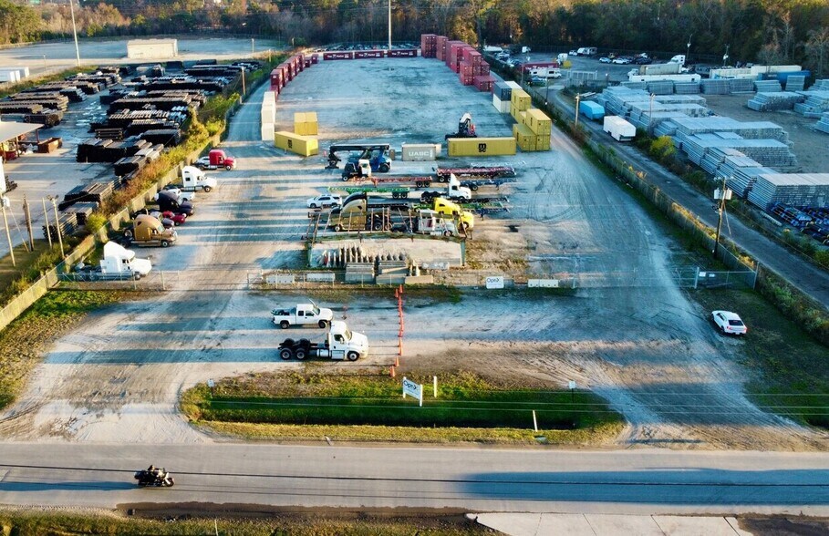 Primary Photo Of 420 Telfair Road, Garden City Land For Lease