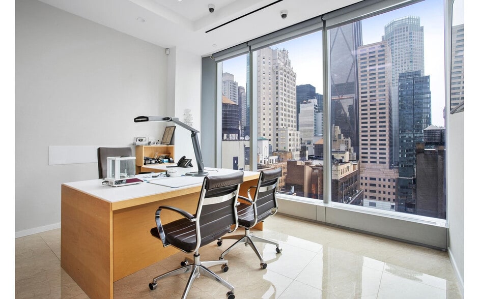 More Photos Of 50 W 47th St, New York Office Residential For Sale