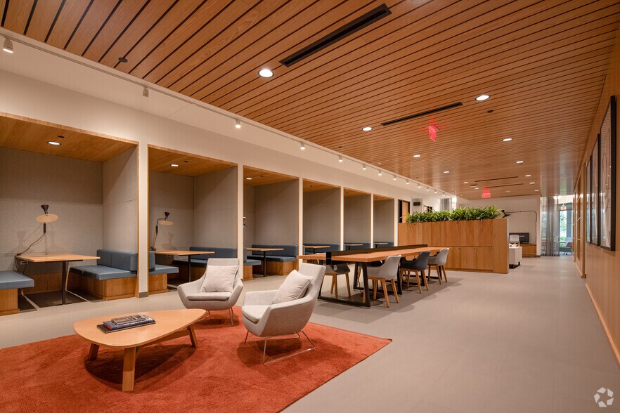 More Photos Of 2450 Colorado Ave, Santa Monica Coworking Space