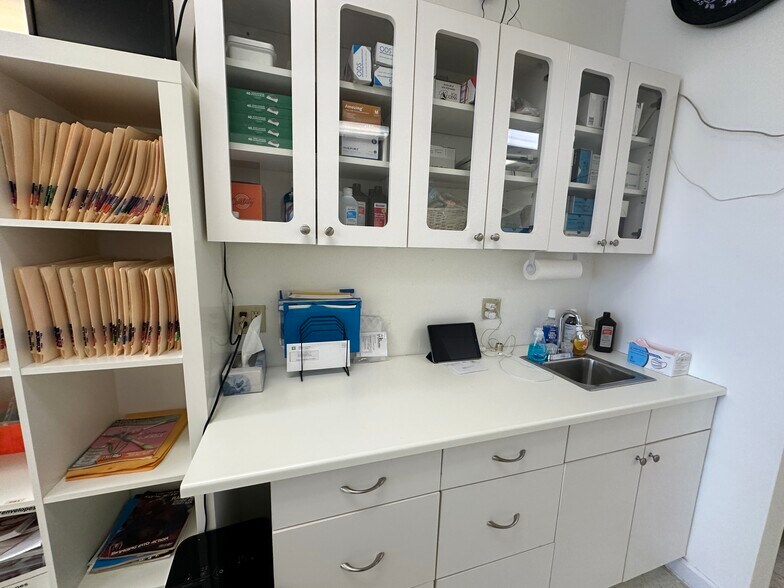 More Photos Of 281 Browertown Rd, Woodland Park Storefront Retail Office For Sale