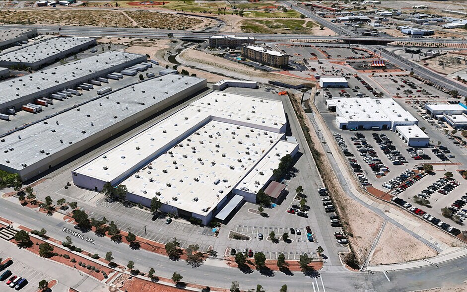More Photos Of 12100 Esther Lama Dr, El Paso Warehouse For Lease