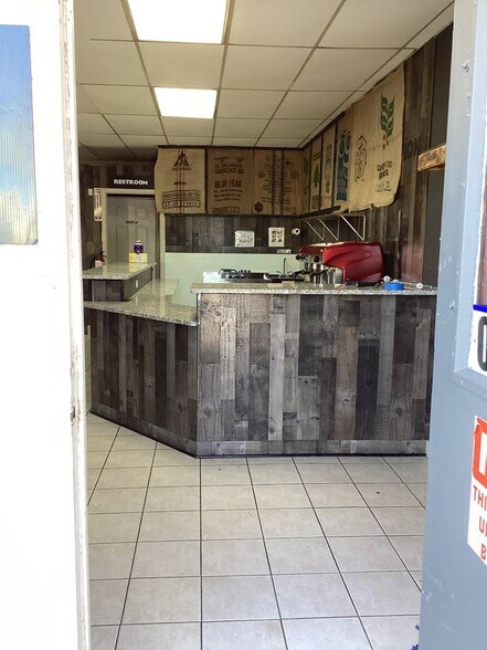 Primary Photo Of 402-410 Pletz Dr, San Antonio Storefront Retail Office For Lease