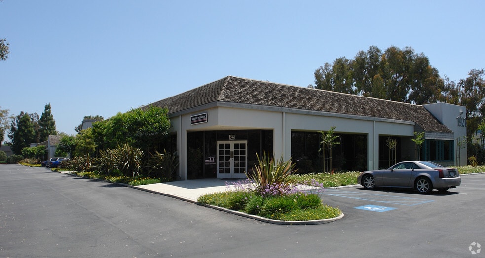 More Photos Of 1921 Carnegie Ave, Santa Ana Industrial For Lease