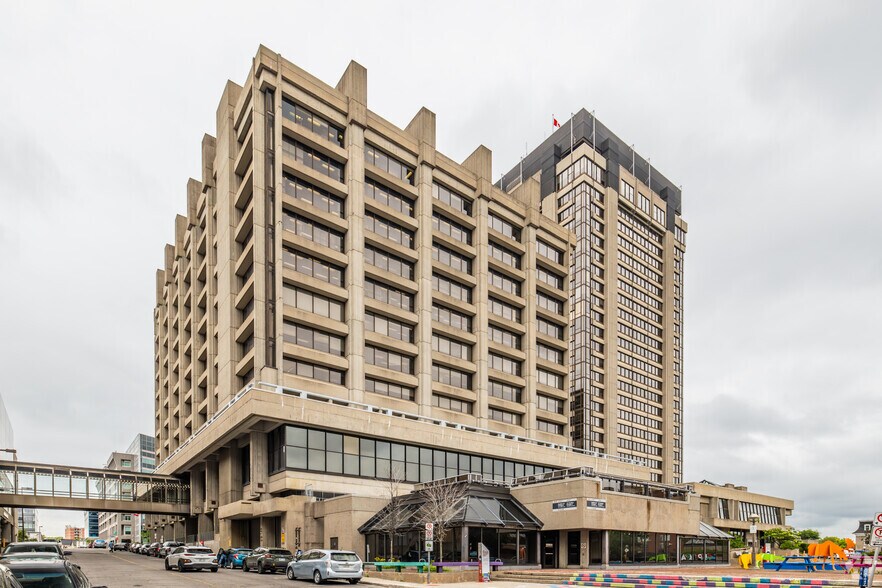 More Photos Of 50 Rue Victoria, Gatineau Office For Lease