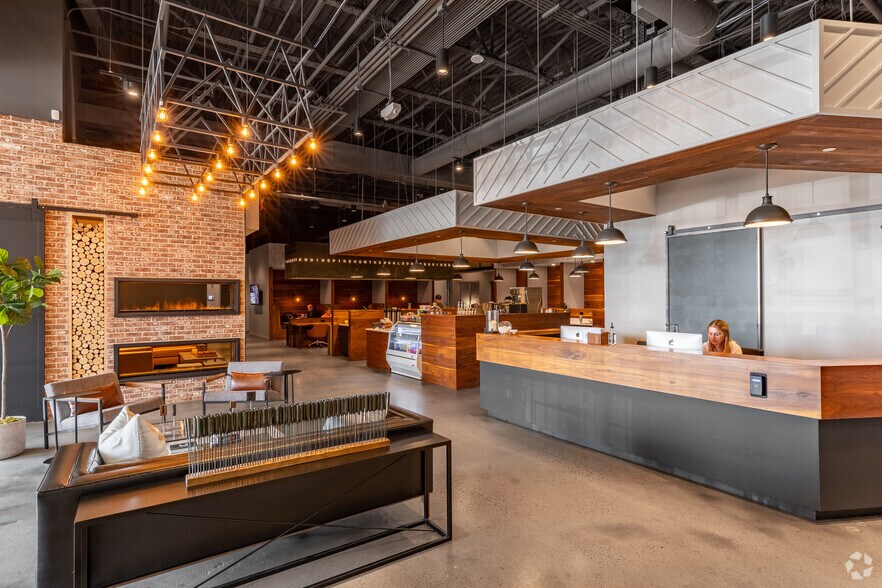 More Photos Of 3535 Peachtree Rd NE, Atlanta Coworking Space