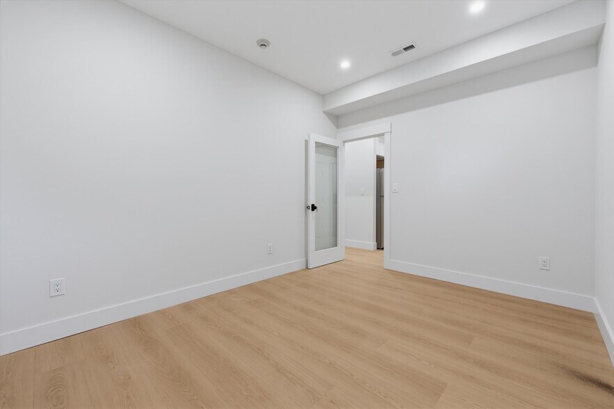 More Photos Of 572 Route 6, Mahopac Medical For Lease