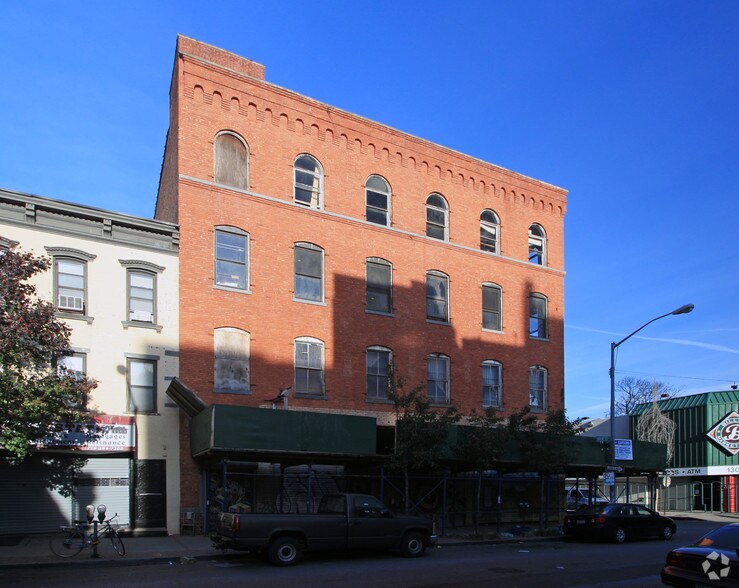 More Photos Of 132 Havemeyer St, Brooklyn Apartments For Lease