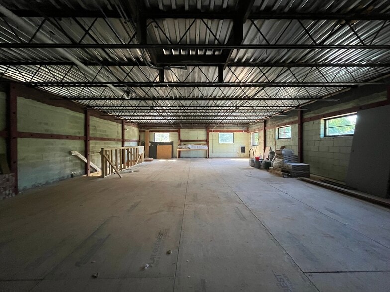 More Photos Of 1512 Southwood Ave, Charlotte Storefront Retail Office For Lease