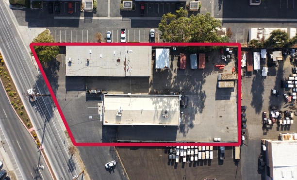 More Photos Of 977 Main St, Riverside Service For Sale