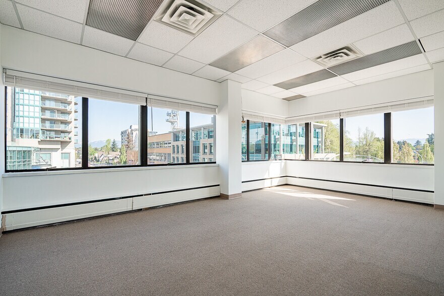 More Photos Of 550 Sixth St, New Westminster Office For Lease