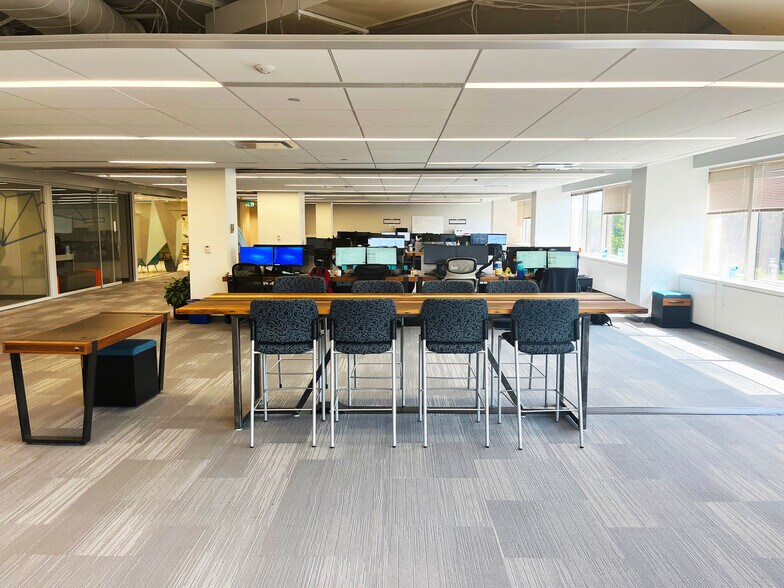 More Photos Of 333 Ludlow St, Stamford Office For Lease