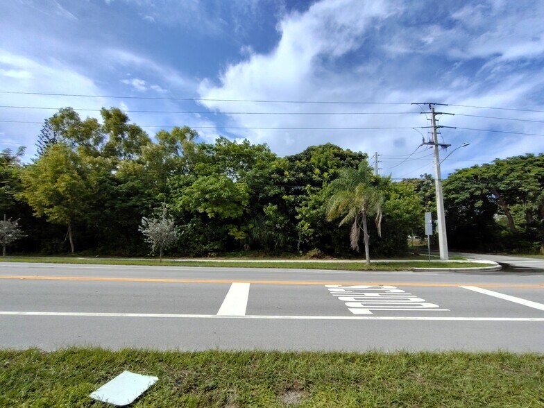 Primary Photo Of 5470 SE Ebbtide Ave, Stuart Land For Sale