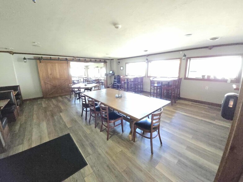 More Photos Of 1702 Ford St, Ogdensburg Specialty For Sale