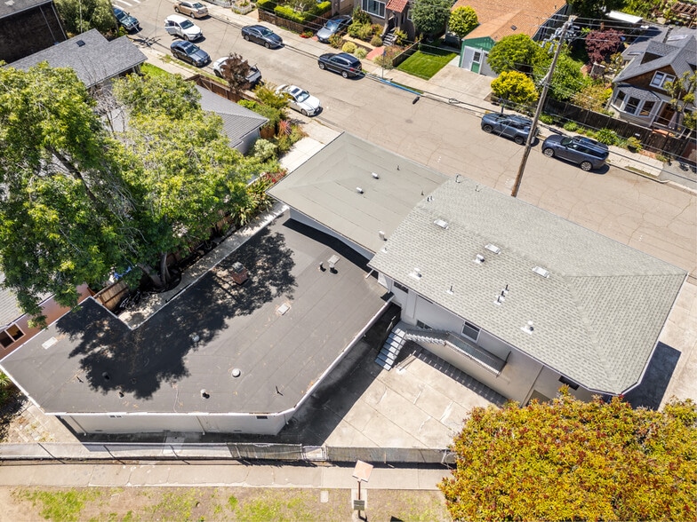 More Photos Of 1311-1313 Curtis St, Berkeley Apartments For Sale