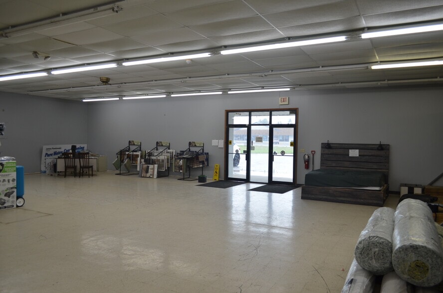 More Photos Of 977 N Van Dyke Rd, Bad Axe Self Storage For Sale