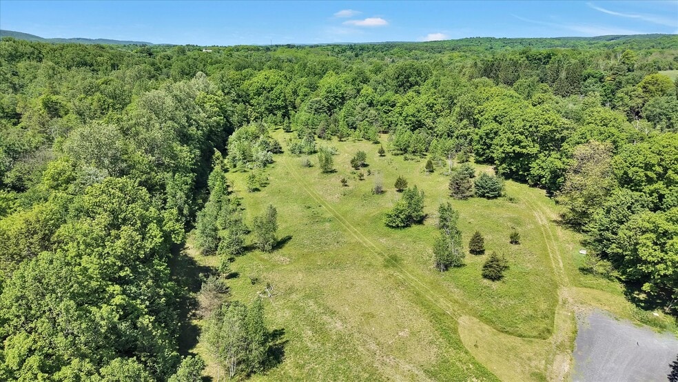 More Photos Of 279 Greenview Dr, Saylorsburg Religious Facility For Sale
