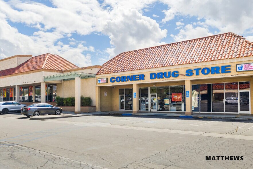 Primary Photo Of 2087-2093 E Florida ave, Hemet General Retail For Sale