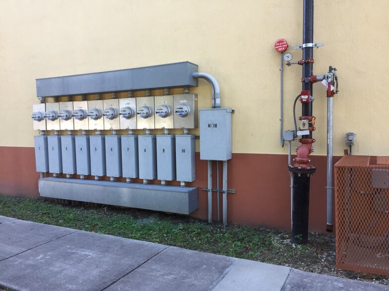 More Photos Of 23601 SW 133rd Ave, Princeton Warehouse For Lease