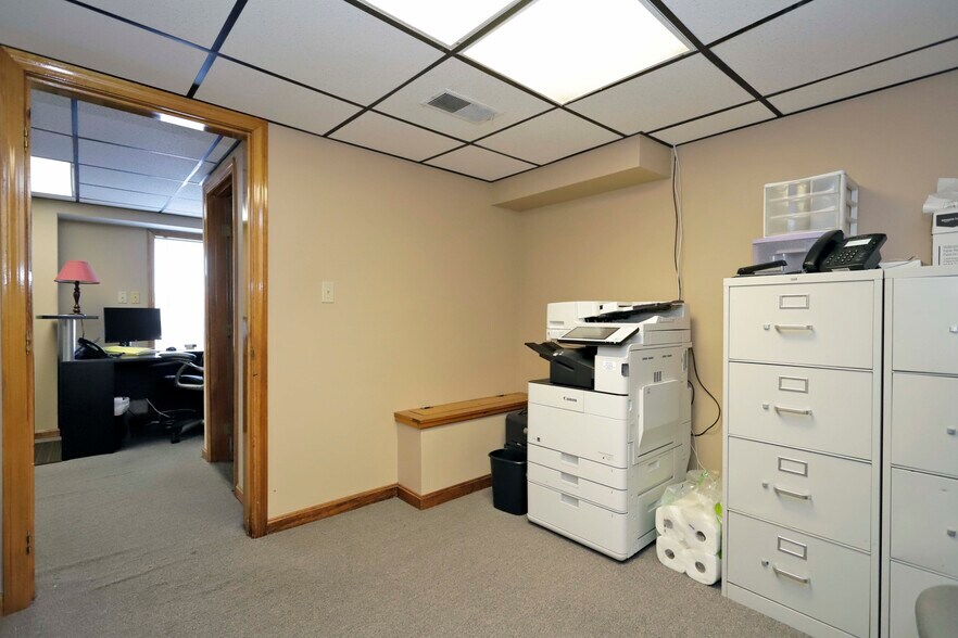 More Photos Of 161 Lindsey St, Fall River Office Residential For Sale