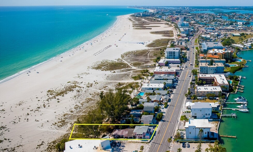 Primary Photo Of 10200 Gulf Blvd, Treasure Island Hotel For Sale