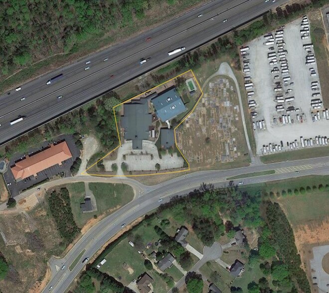 More Photos Of 401 Zion Church Rd, Braselton Sports And Entertainment For Lease