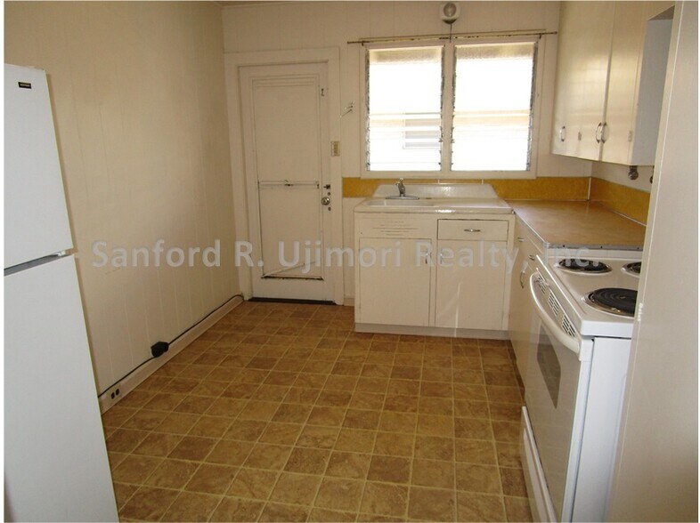 More Photos Of 906 Hausten St, Honolulu Apartments For Sale