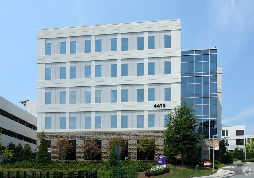 More Photos Of 4414 Lake Boone Trl, Raleigh Medical For Lease