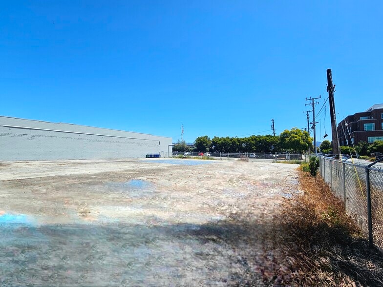 More Photos Of 701 Heinz Ave, Berkeley Land For Lease