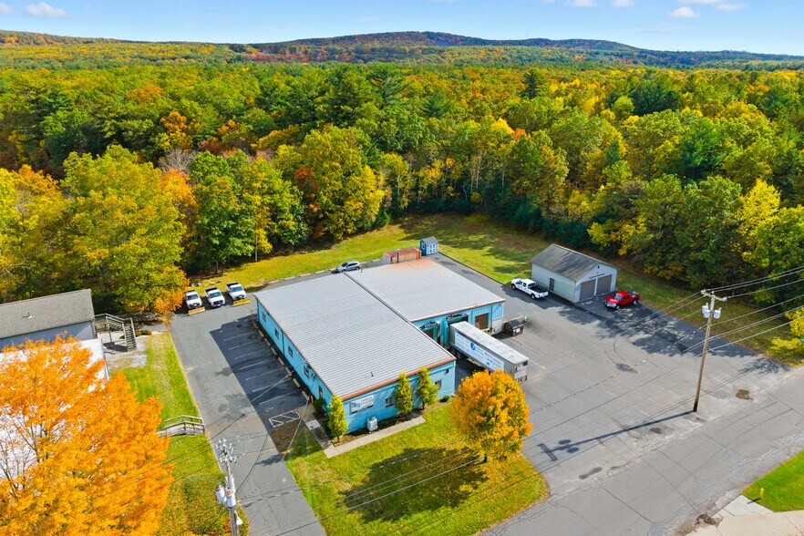 More Photos Of 34 Elise St, Westfield Industrial For Sale