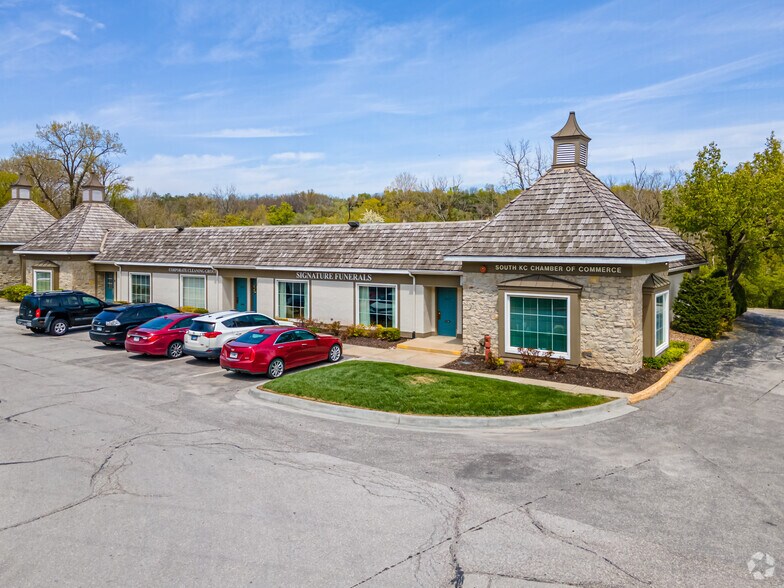 More Photos Of 400 E Bannister Rd, Kansas City Unknown For Lease