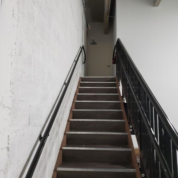 More Photos Of 1901-1931 NW 108th Ave, Miami Warehouse For Sale