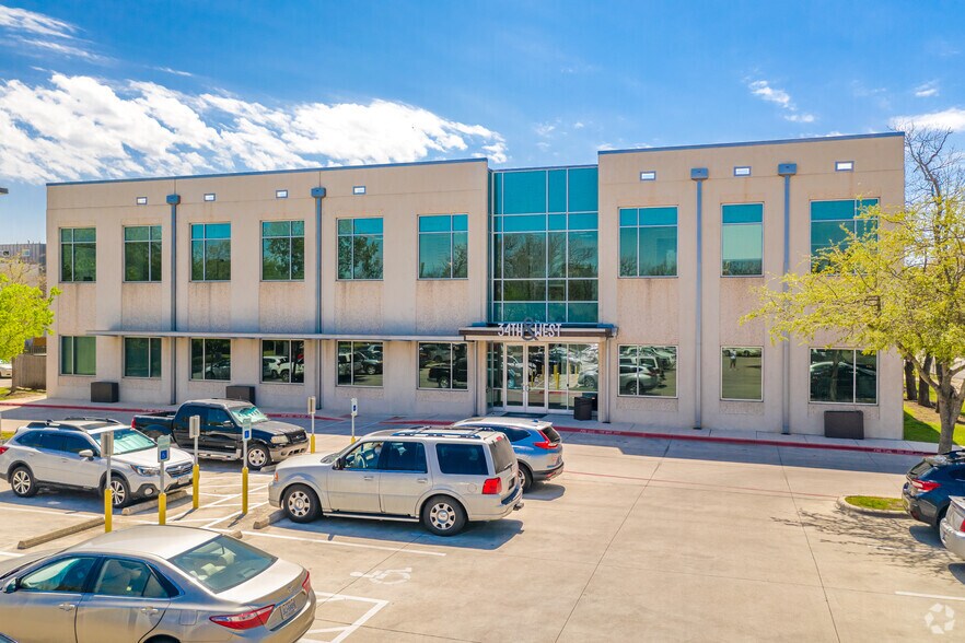 Primary Photo Of 720 W 34th St, Austin Medical For Lease