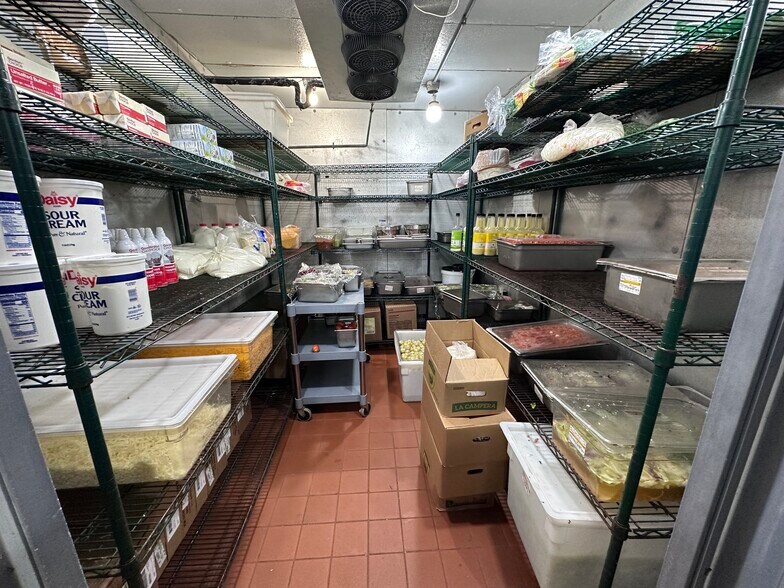 More Photos Of 2805 W Loop 340, Waco Restaurant For Sale