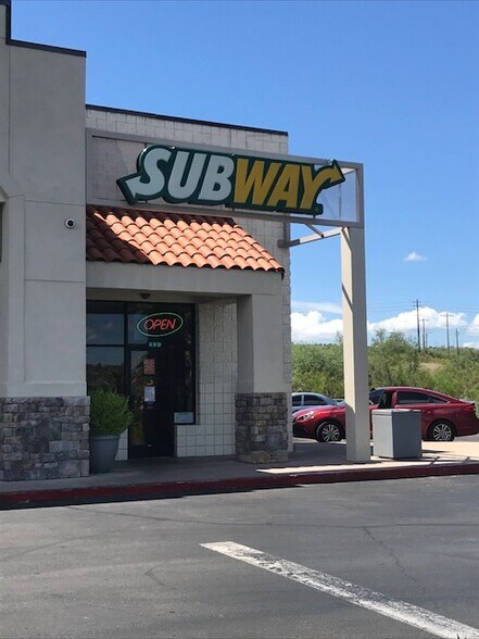 More Photos Of 351-499 W Mariposa Rd, Nogales Unknown For Lease