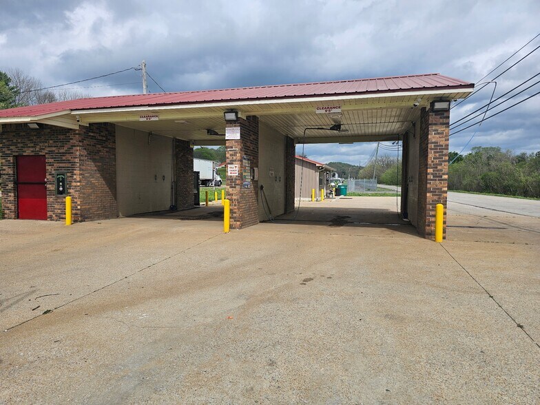 More Photos Of 7549 Elkton Pike, Elkton General Retail For Sale