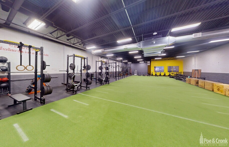 More Photos Of 941 Industry Ave SE, Roanoke Warehouse For Sale