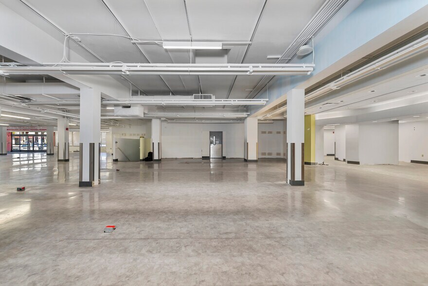 More Photos Of 2919 Kapiolani Blvd, Honolulu Unknown For Lease