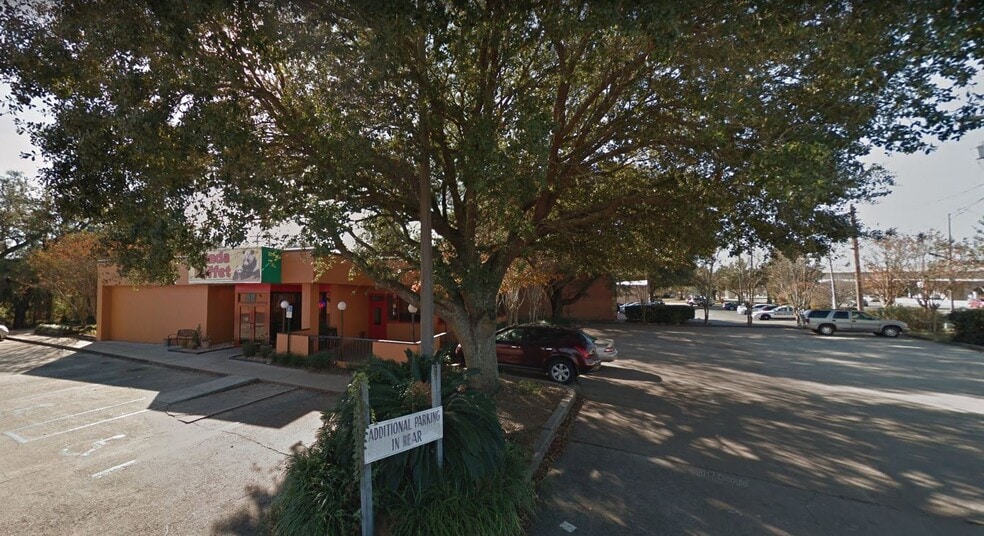 More Photos Of 3507 Thomasville Rd, Tallahassee Restaurant For Lease