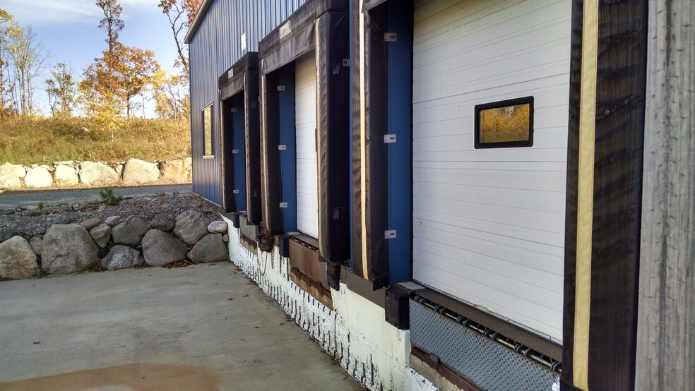 More Photos Of 7981 Town Hall Rd NW, Walker Warehouse For Lease