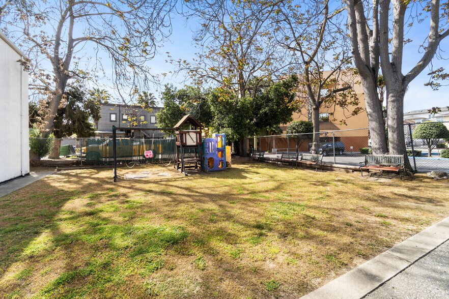 More Photos Of 325 N 3rd St, San Jose Religious Facility For Sale