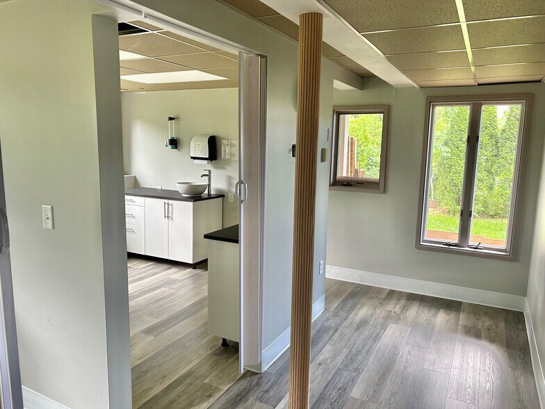 More Photos Of 46 W Avon Rd, Avon Office For Sale