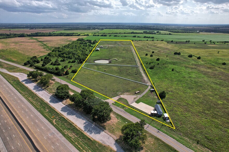 More Photos Of 6882 N Interstate Highway 35 E, Waxahachie Land For Lease