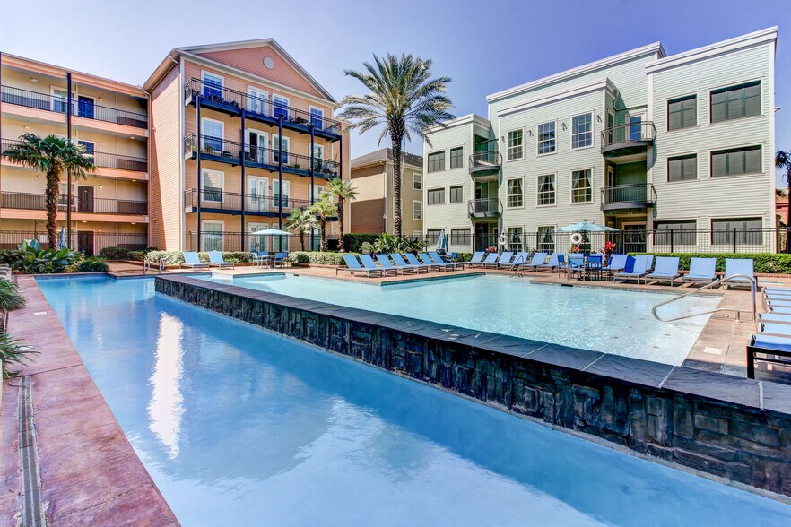 More Photos Of 1420 Annunciation St, New Orleans Apartments For Lease