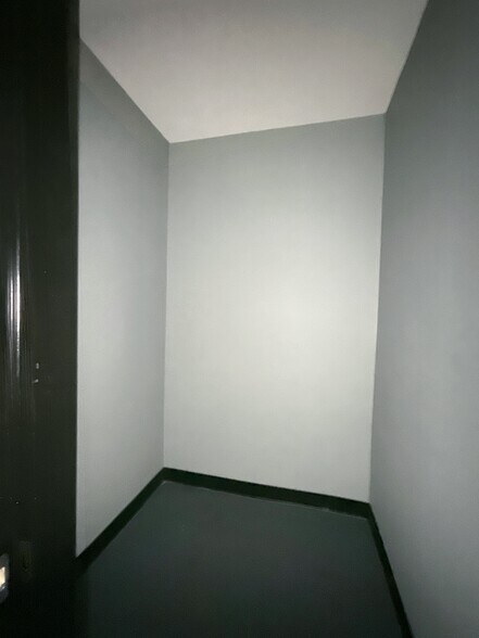 More Photos Of 4127 Weslow St, Houston Industrial For Lease