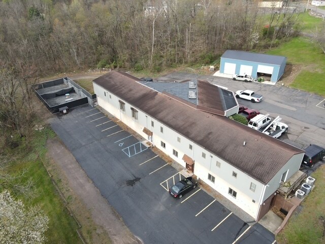 More Photos Of 104 Woodward Hill Rd, Edwardsville Office For Sale